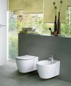 Ideal Standard Suspended Sanitary Ware Modèle Connect Avec Siège à Fermeture Amortie